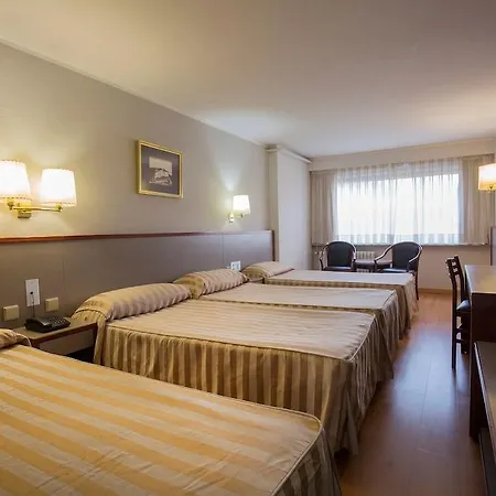 Comtes D'urgell Szálloda 3*